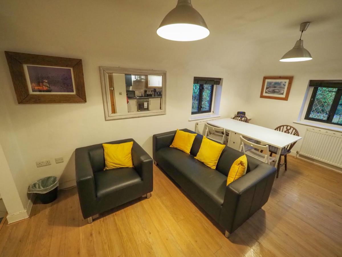 2 Ringles Place アックフィールド エクステリア 写真